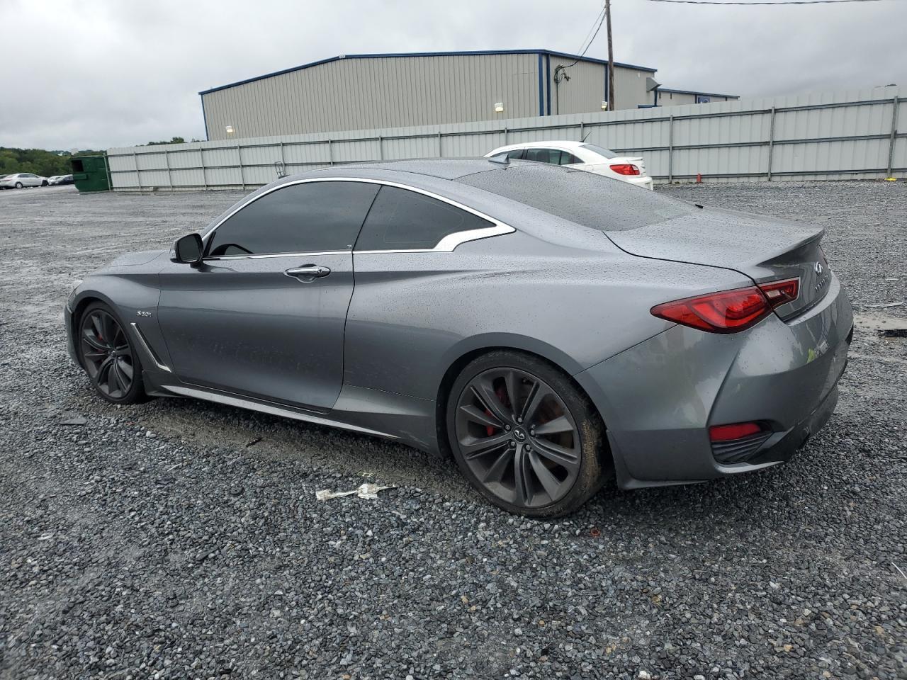 2018 Infiniti Q60 Red Sport 400 - Фото 2