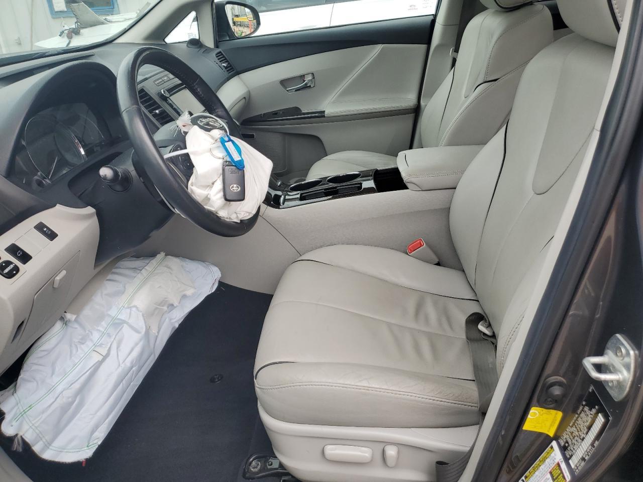 2013 Toyota Venza Le - Фото 7