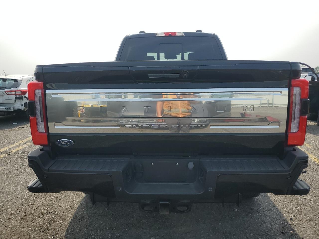 2023 Ford F250 Super Duty - Image 6