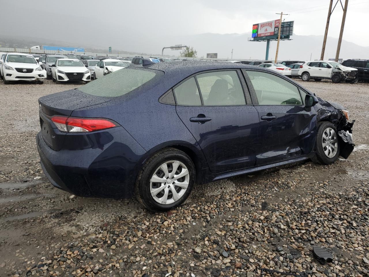 2021 Toyota Corolla Le - Фото 3