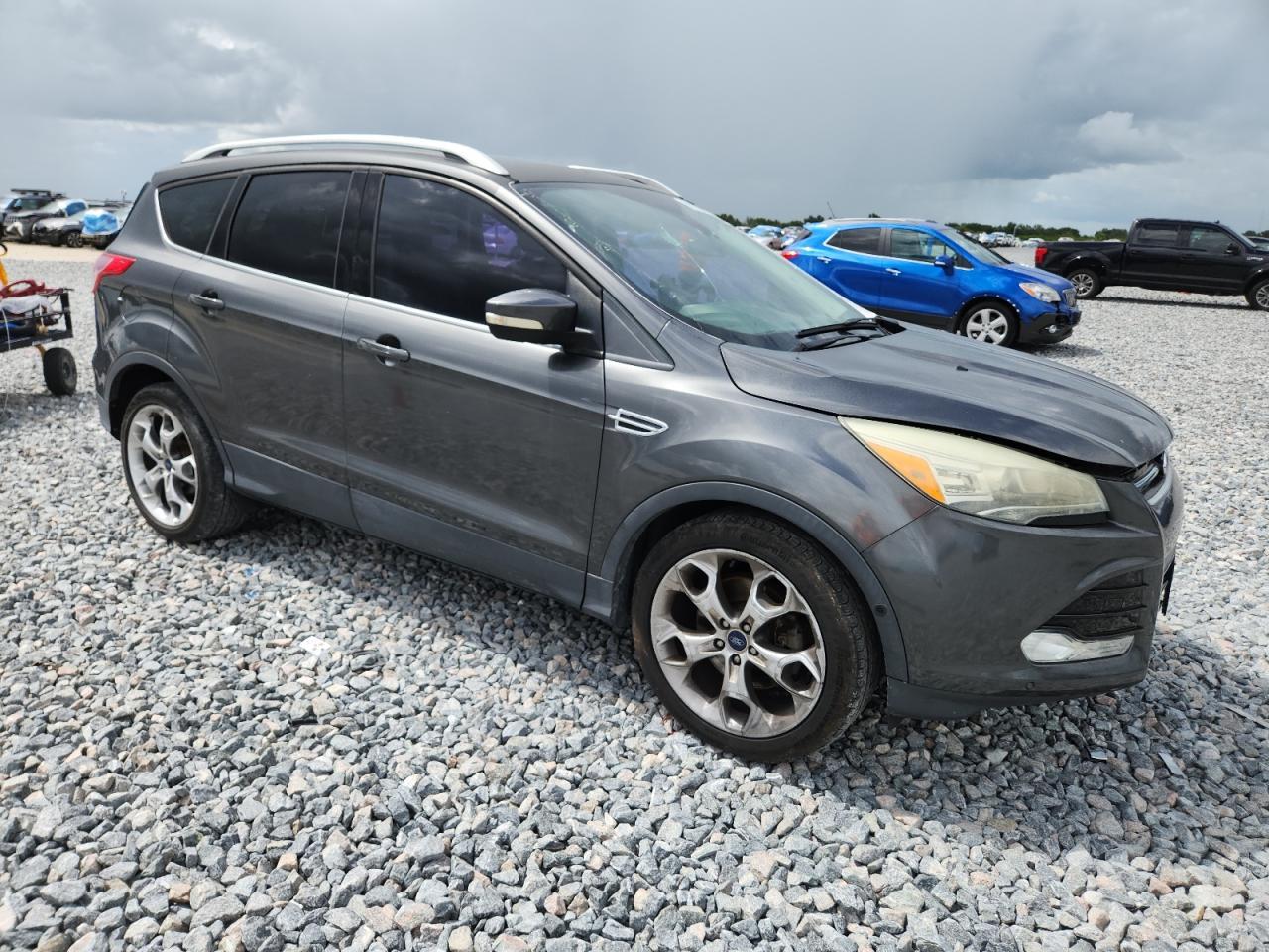 2015 Ford Escape Titanium - Image 4