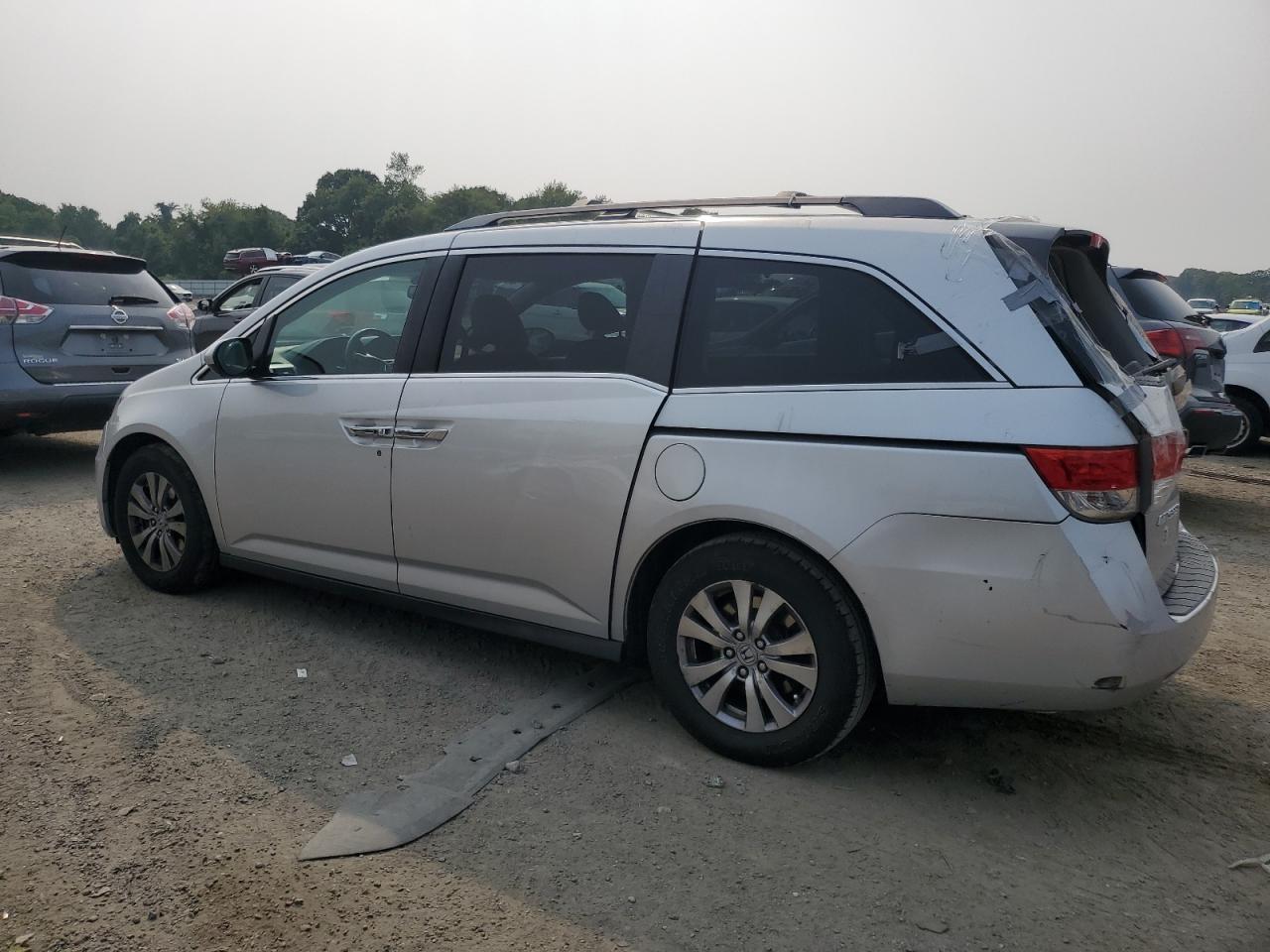 2014 Honda Odyssey Exl - Image 2