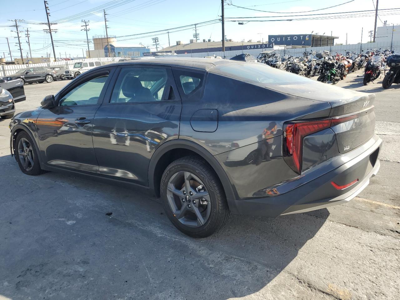 2025 Kia K4 Lx - Image 2