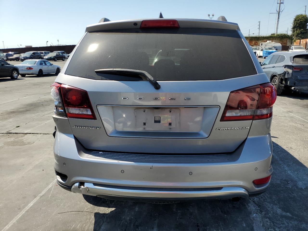 2016 Dodge Journey Crossroad - Фото 6