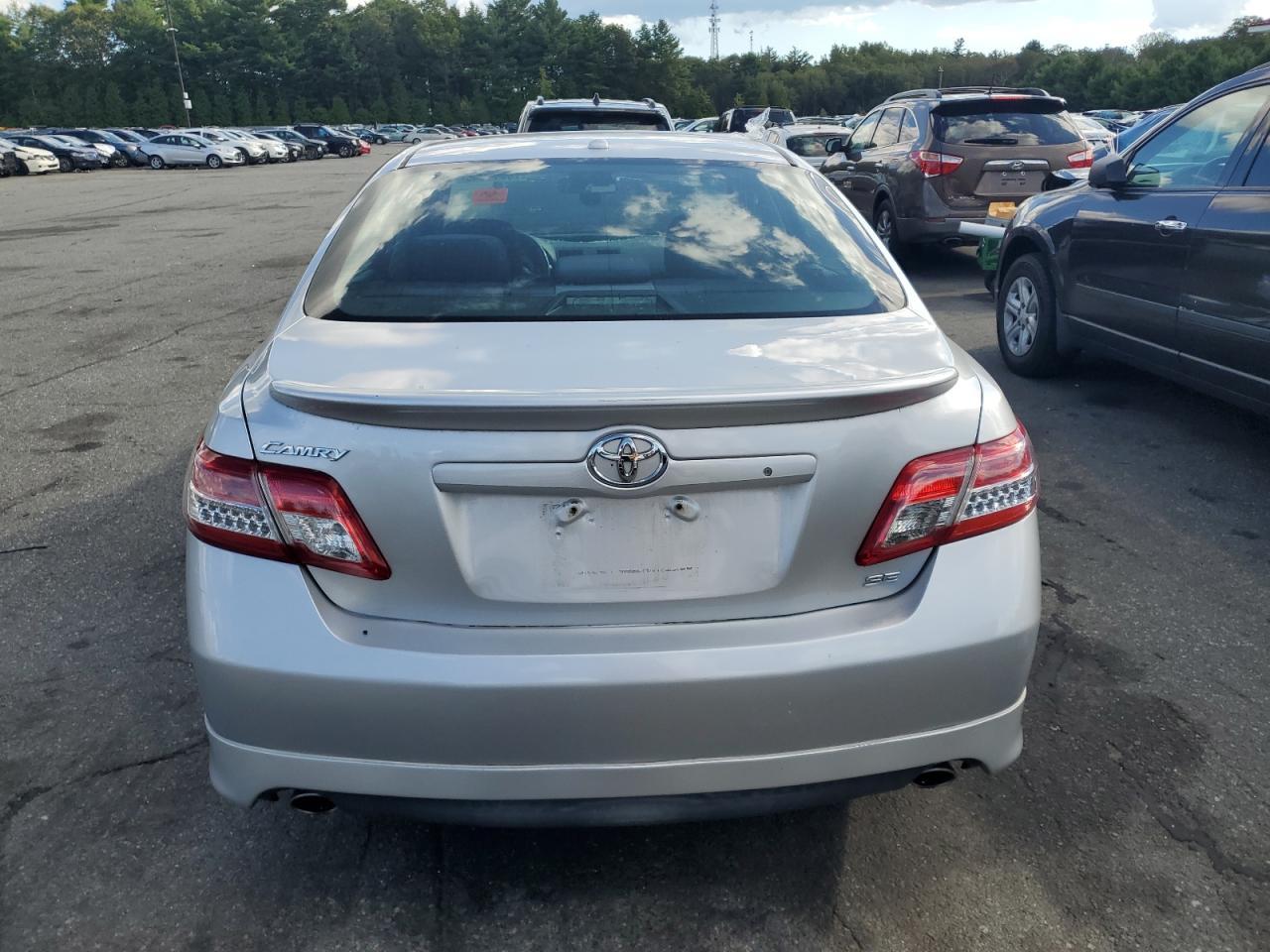 2011 Toyota Camry Base - Image 6