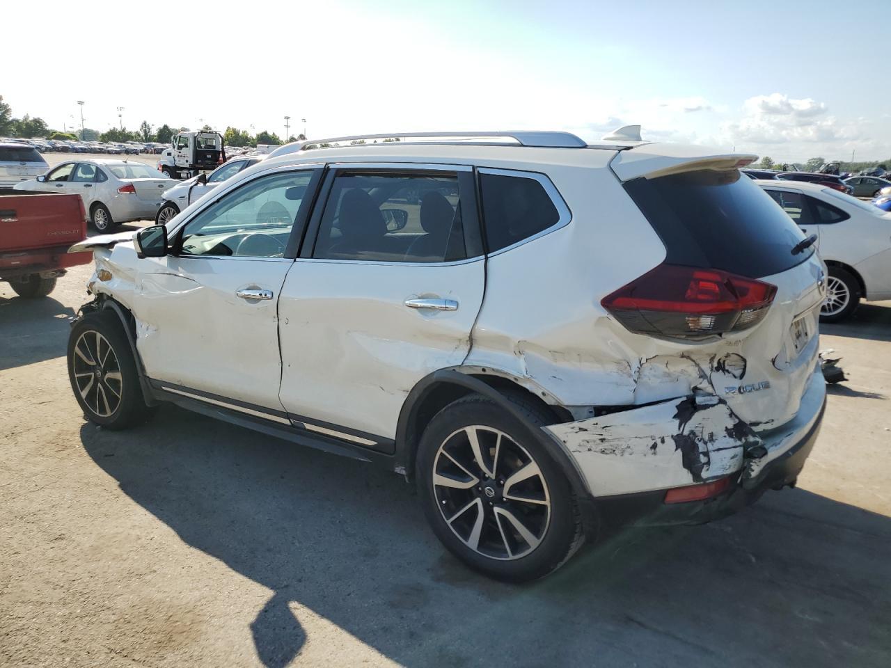 2018 Nissan Rogue S - Image 2