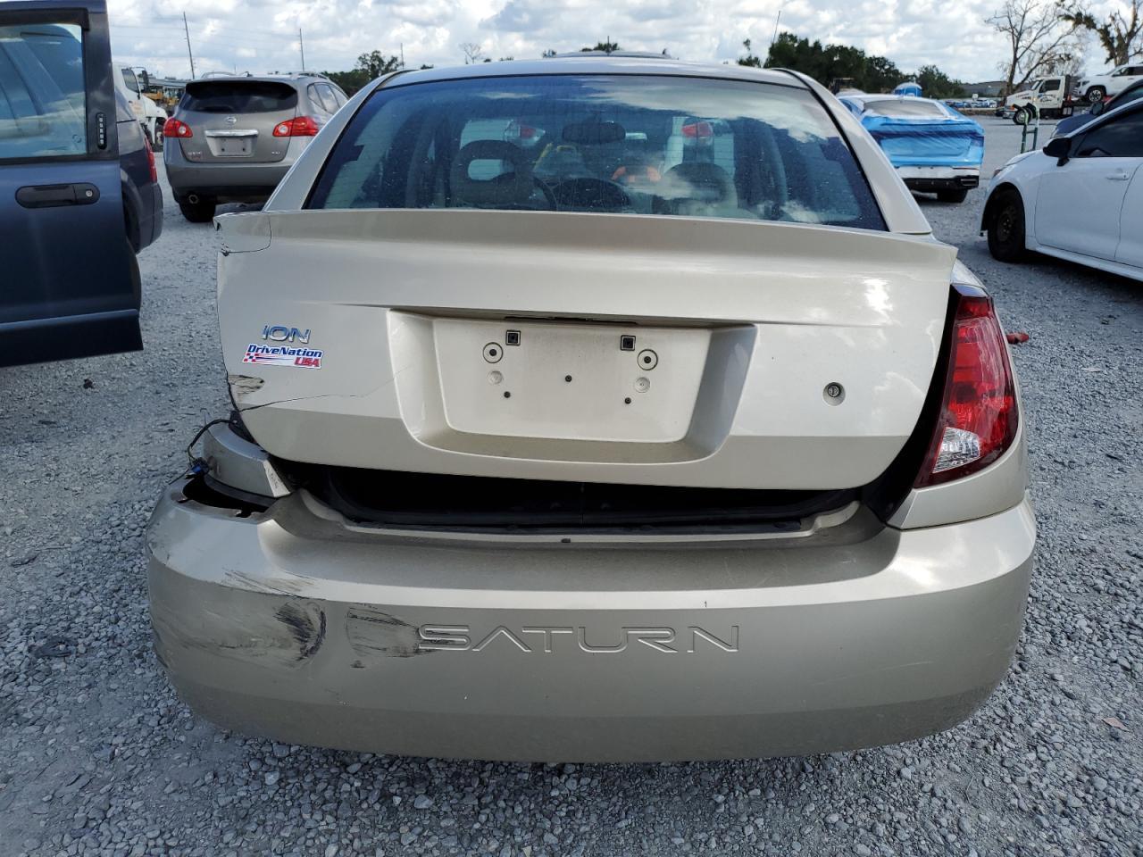 2005 Saturn Ion - Image 6