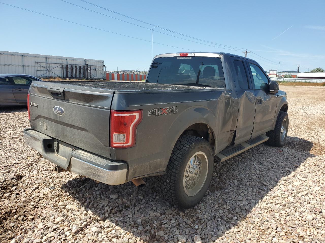 2015 Ford F150 Super Cab - Фото 3