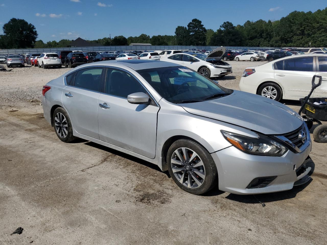 2016 Nissan Altima 2.5 - Фото 4