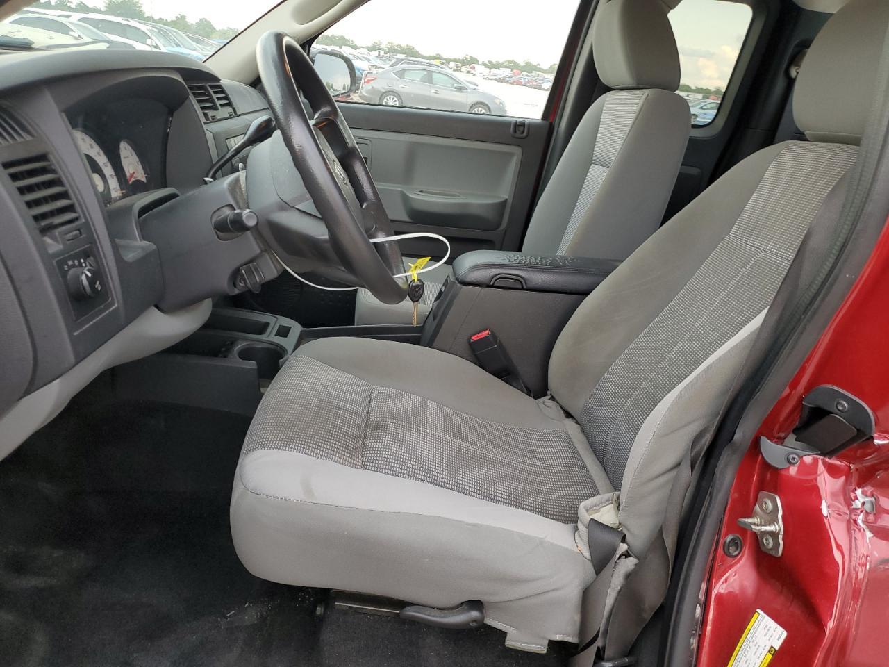 2011 Dodge Dakota St - Фото 7