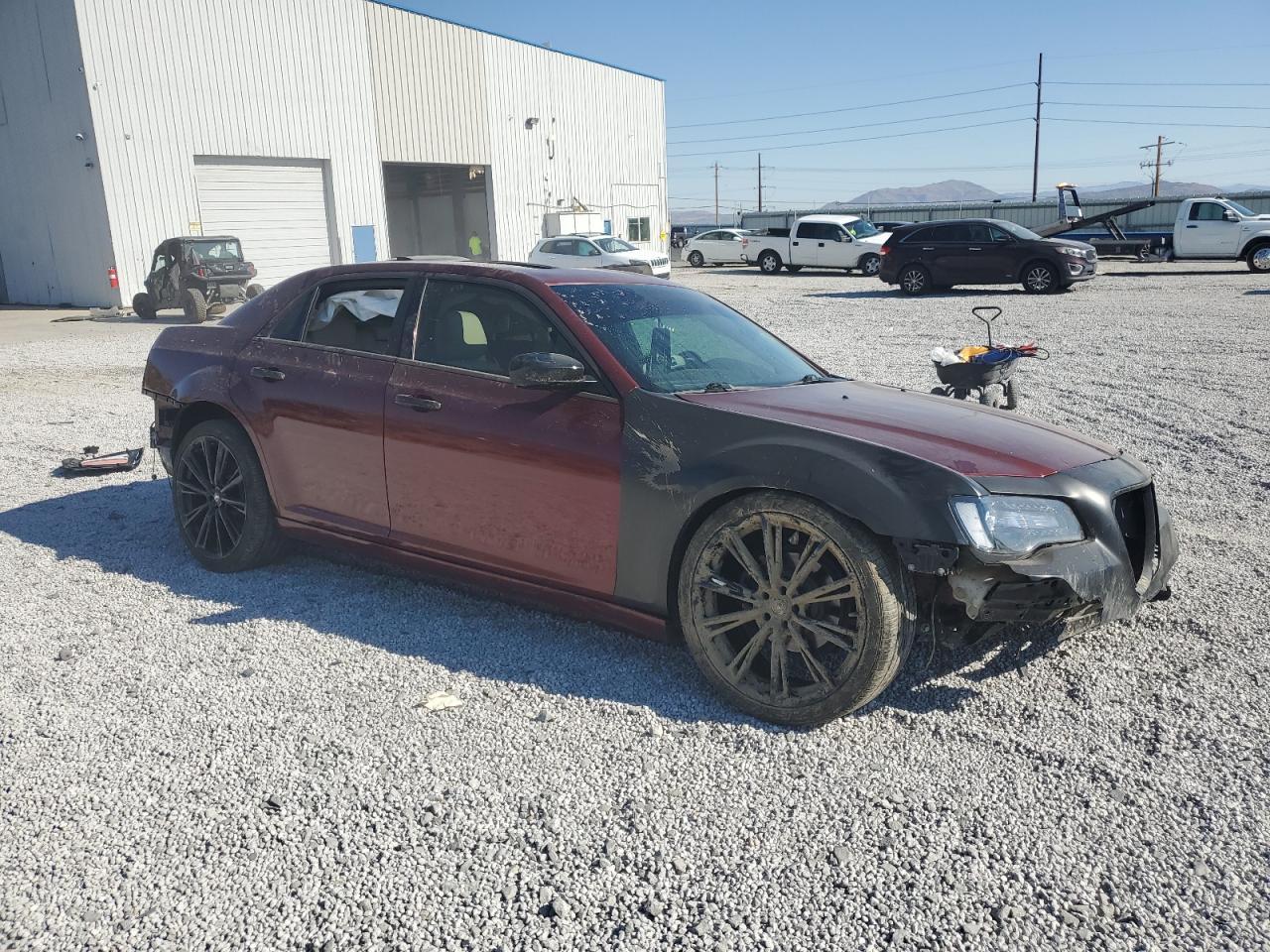 2016 Chrysler 300C - Фото 4