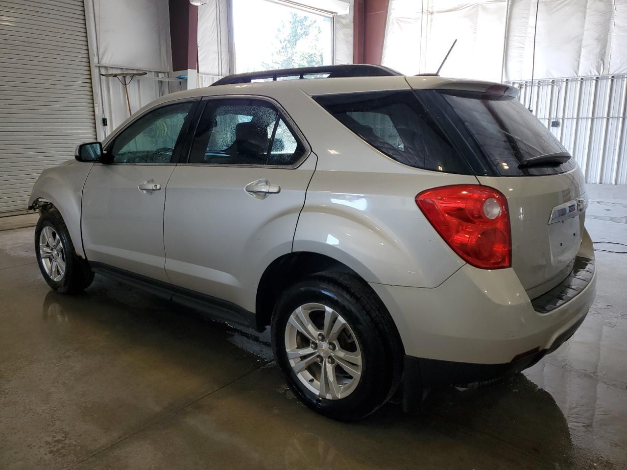 2015 Chevrolet Equinox Lt - Image 2
