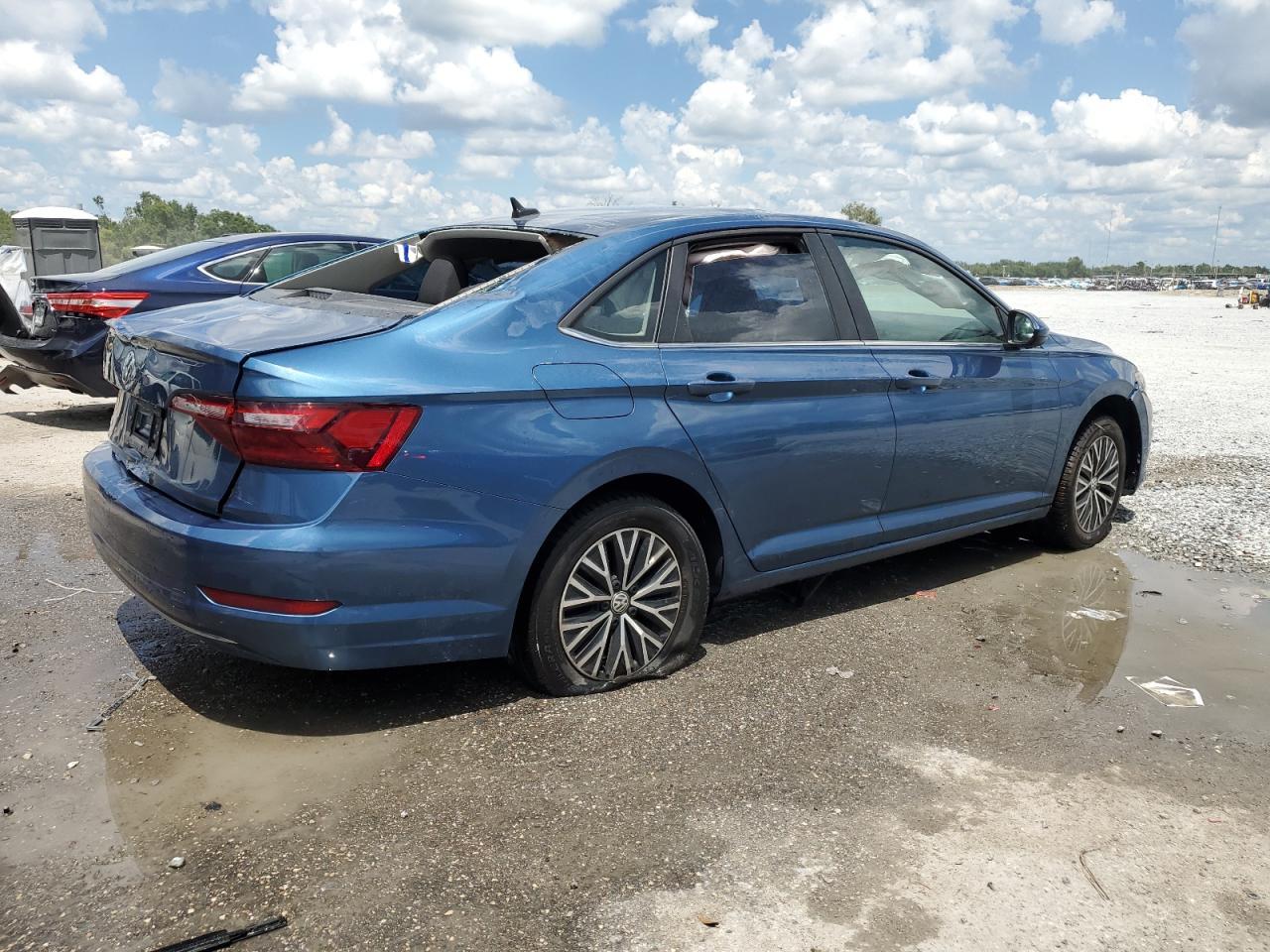 2021 Volkswagen Jetta S - Фото 3