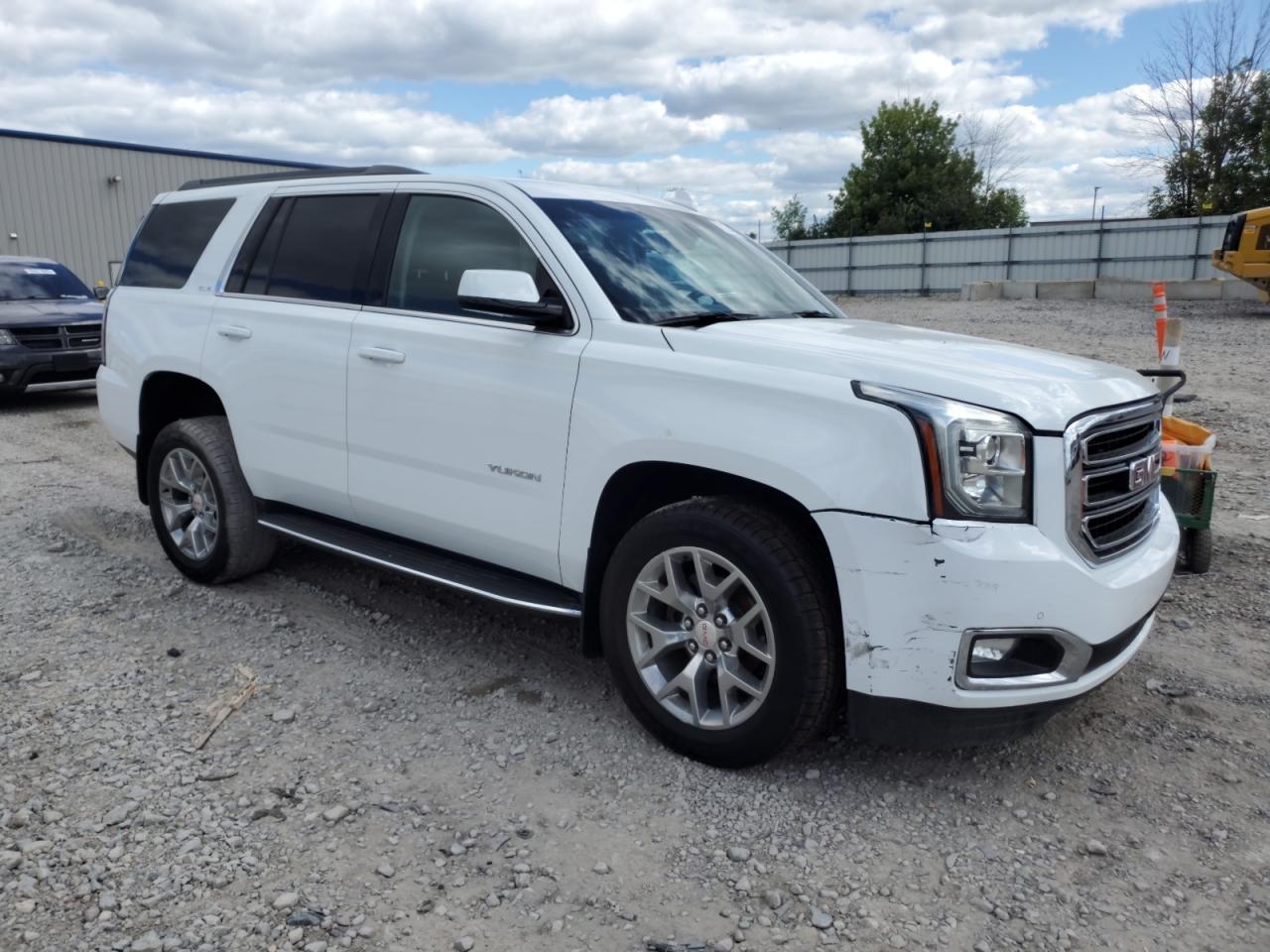 2018 GMC Yukon Sle - Фото 4