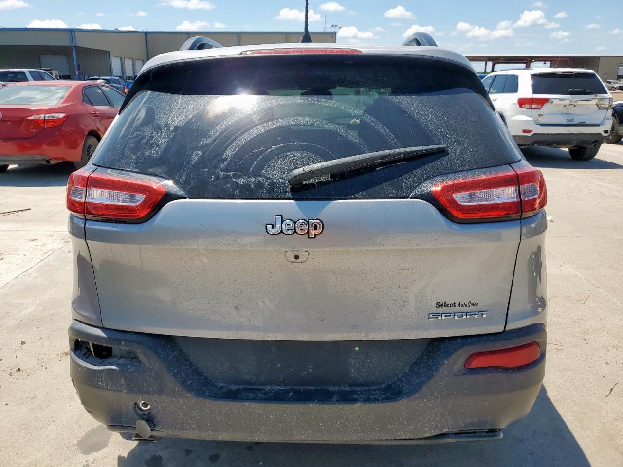 2016 Jeep Cherokee Sport - Фото 6