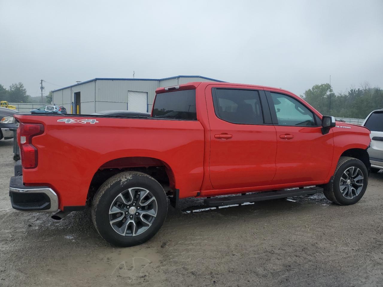 2024 Chevrolet Silverado K1500 Lt-L - Image 3