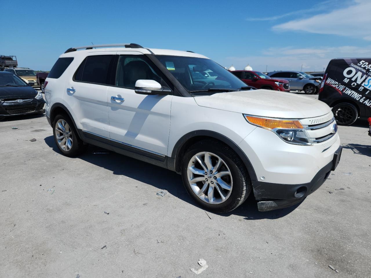 2015 Ford Explorer Limited - Фото 4