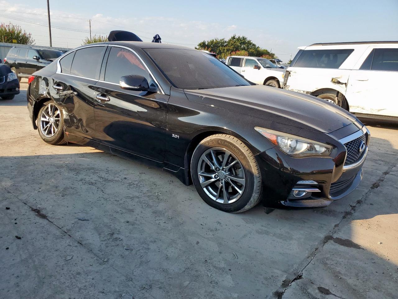 2017 Infiniti Q50 Premium - Фото 4