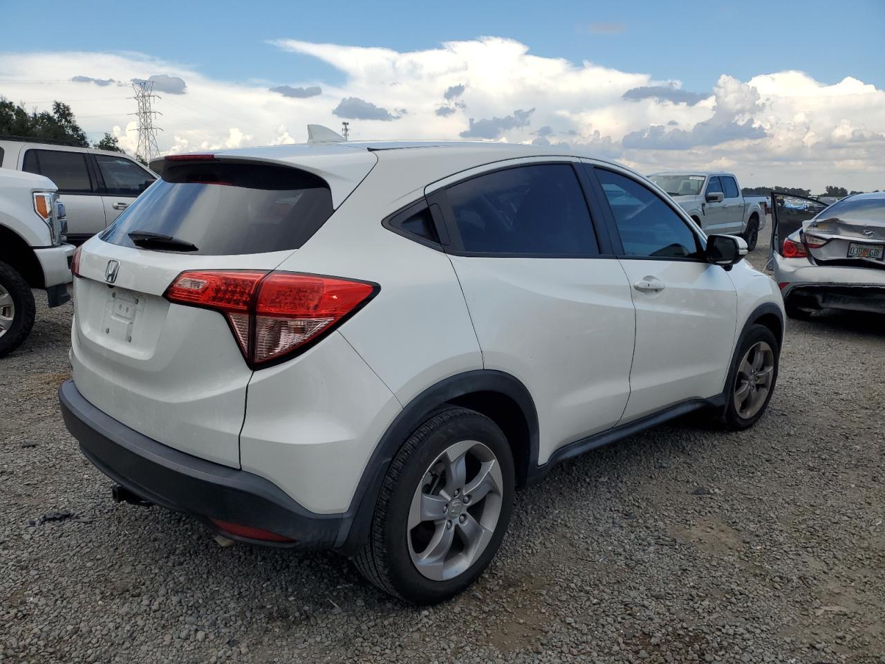 2017 Honda Hr-V Ex - Image 3