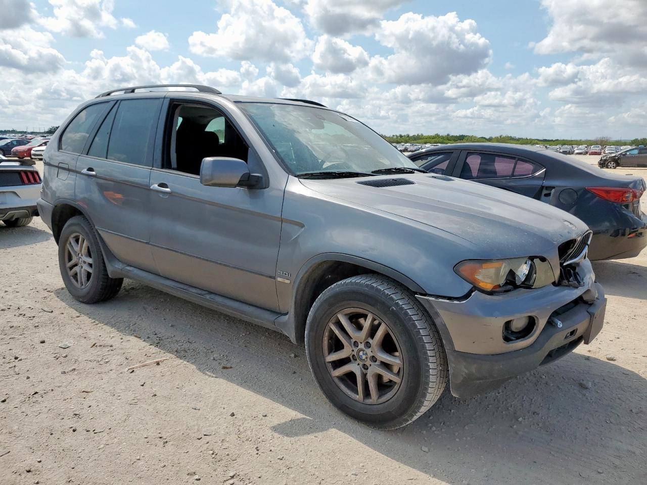 2005 BMW X5 3.0I - Фото 4