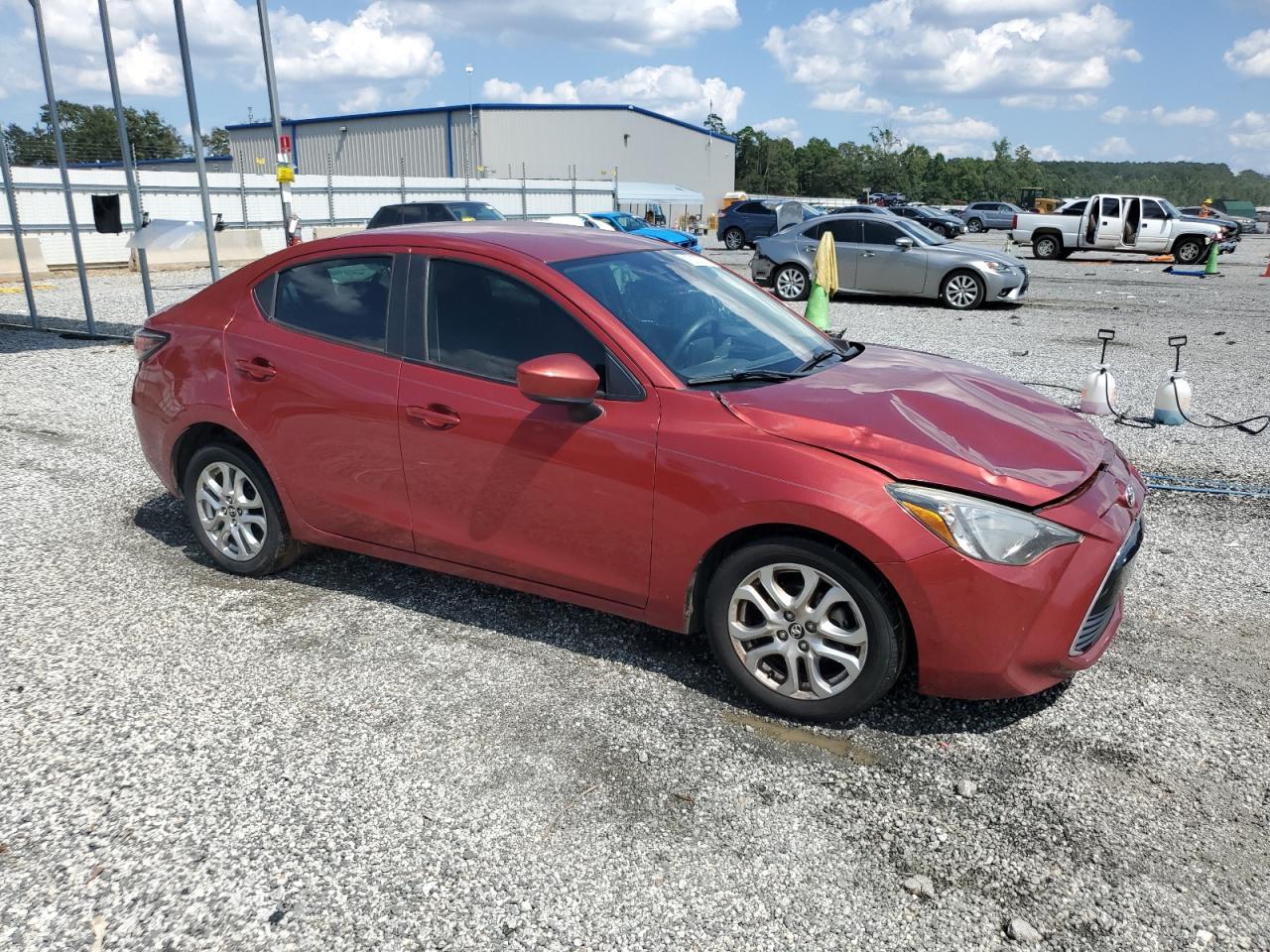 2018 Toyota Yaris Ia - Image 4