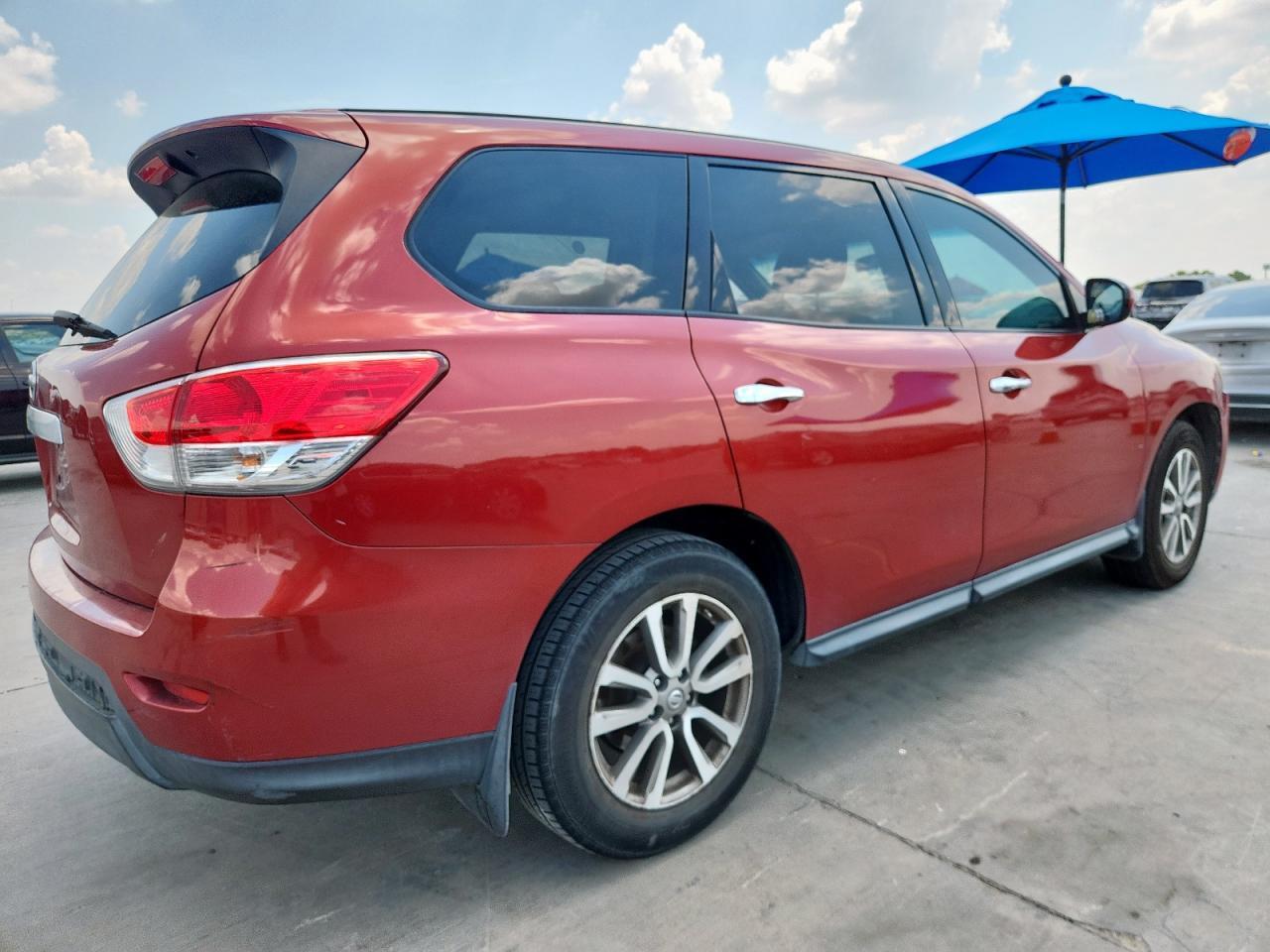 2014 Nissan Pathfinder S - Фото 3
