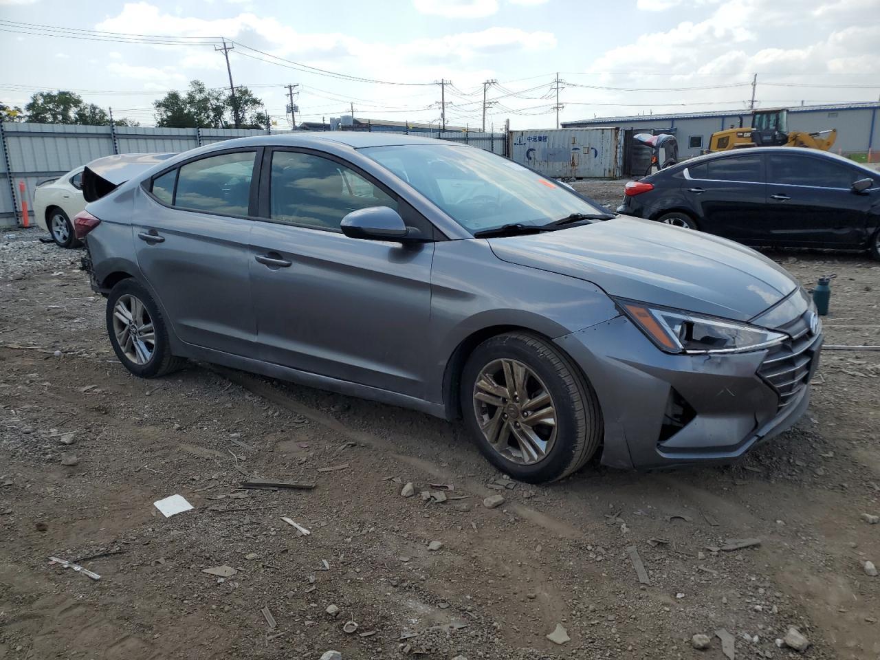 2019 Hyundai Elantra Sel - Фото 4