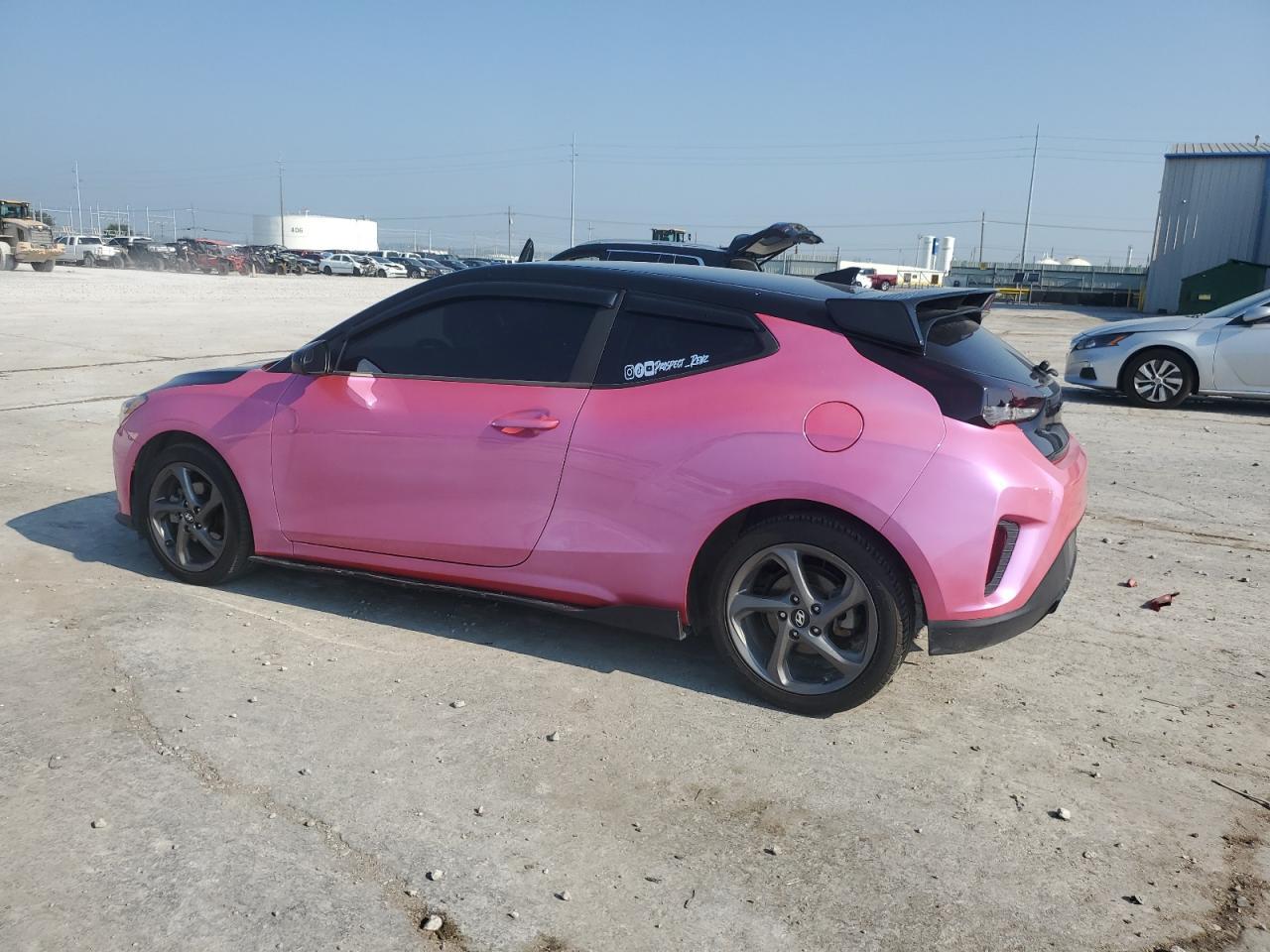 2019 Hyundai Veloster Base - Фото 2