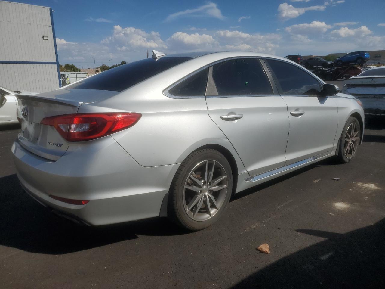 2017 Hyundai Sonata Sport - Фото 3
