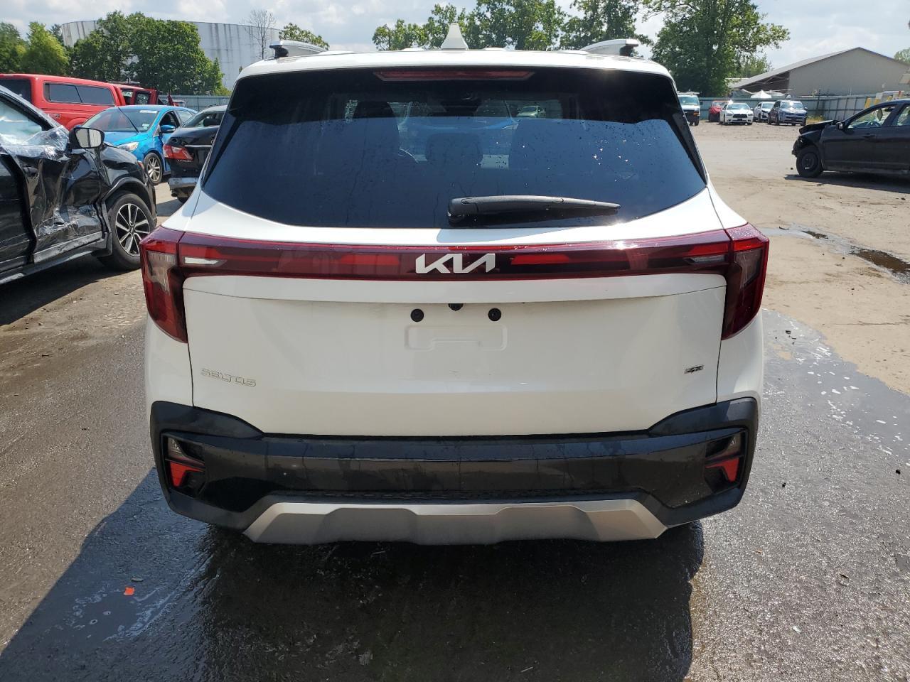 2025 Kia Seltos S - Image 6