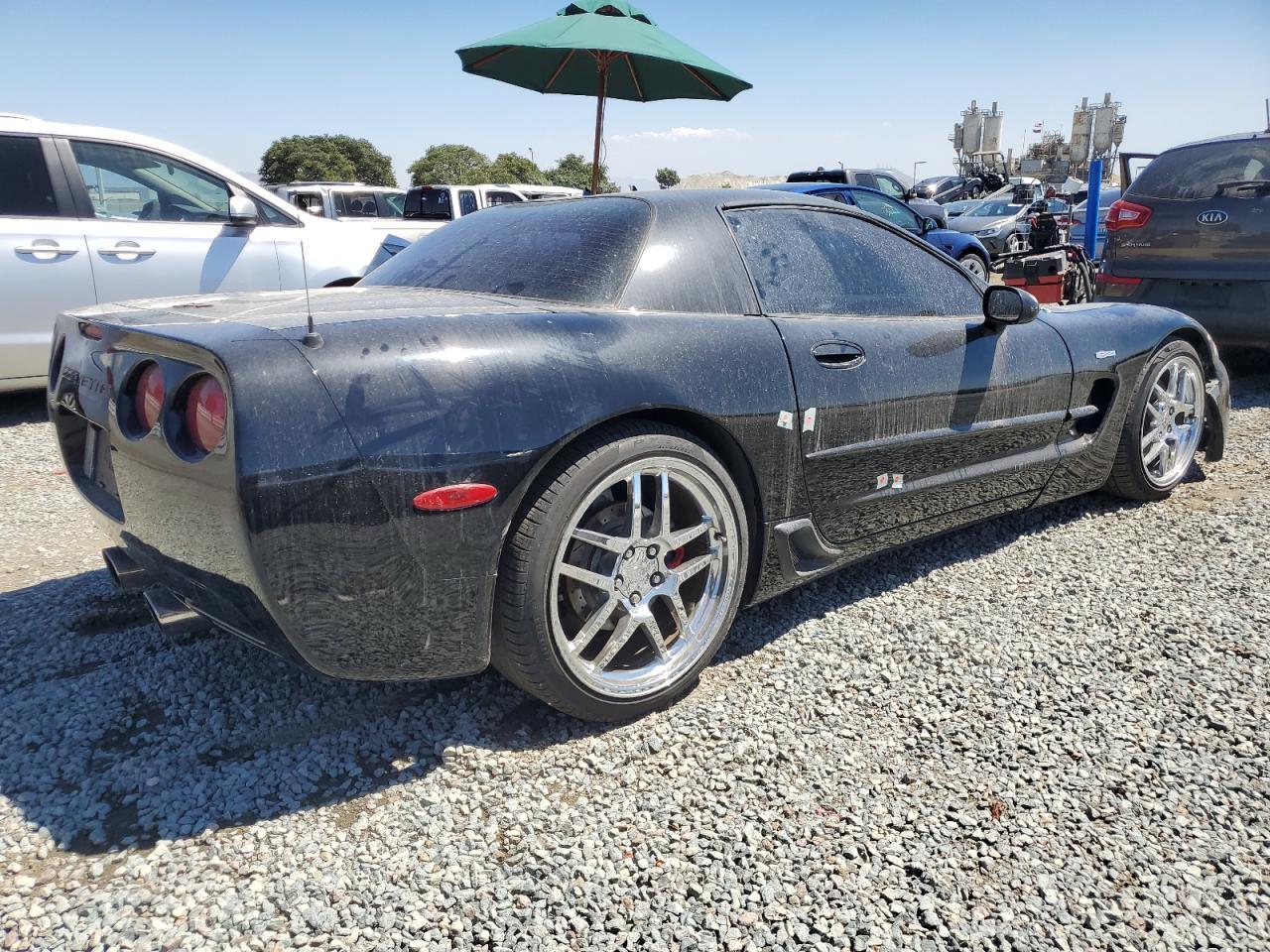 2002 Chevrolet Corvette Z06 - Фото 3