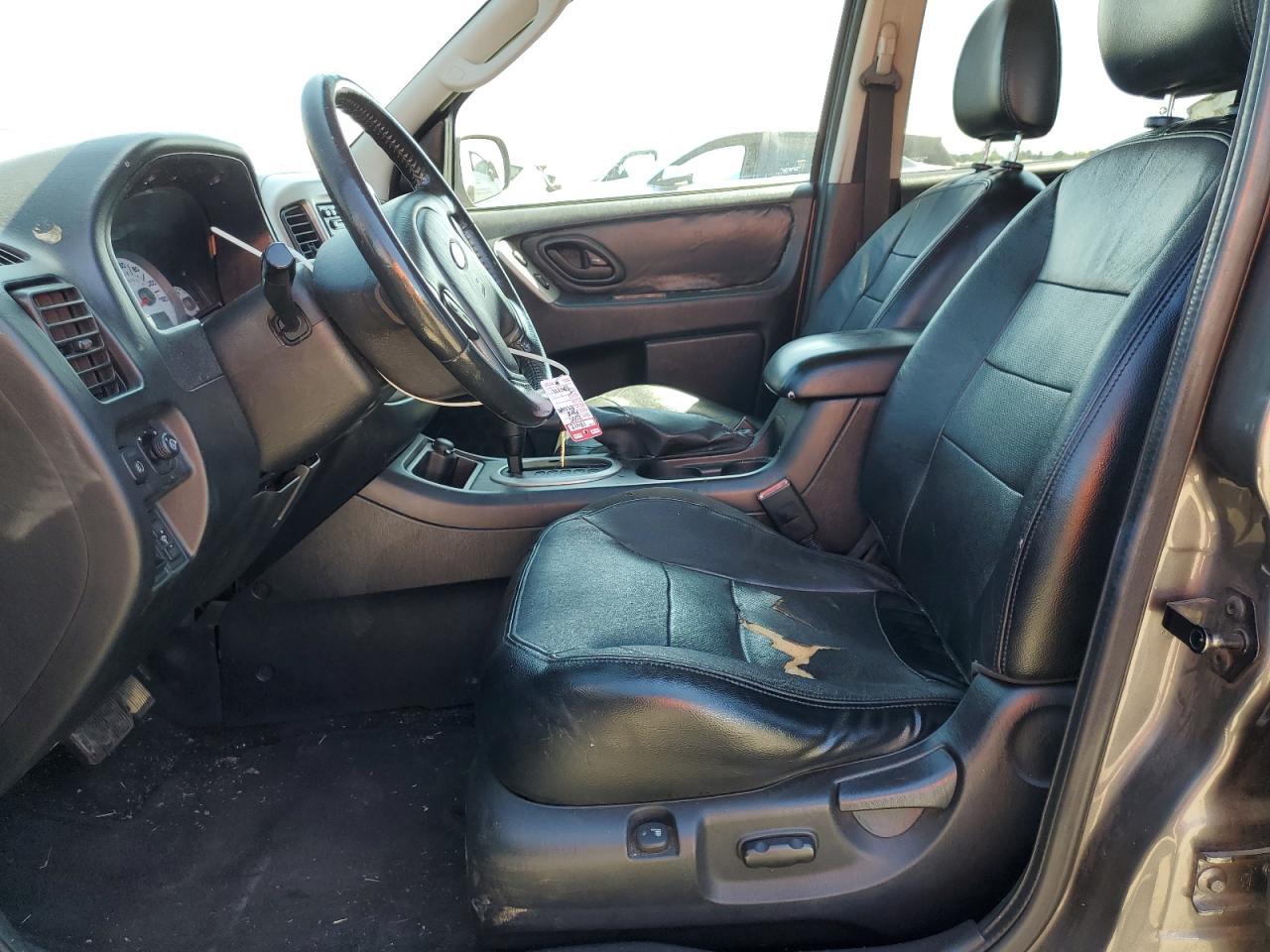 2005 Ford Escape Limited - Фото 7