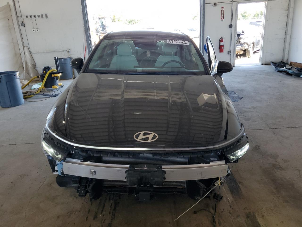 2025 Hyundai Sonata Se - Image 5