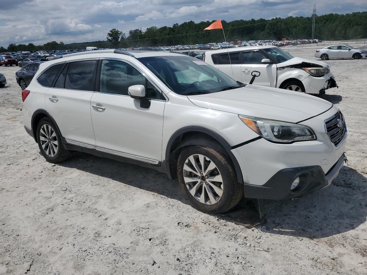 2017 Subaru Outback Touring - Фото 4