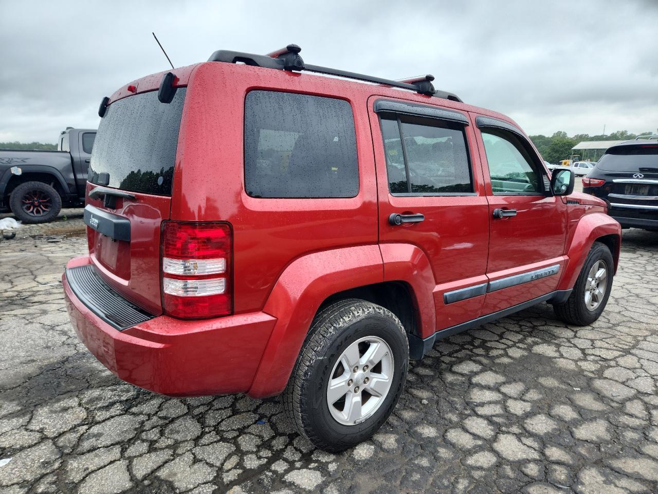 2010 Jeep Liberty Sport - Image 3