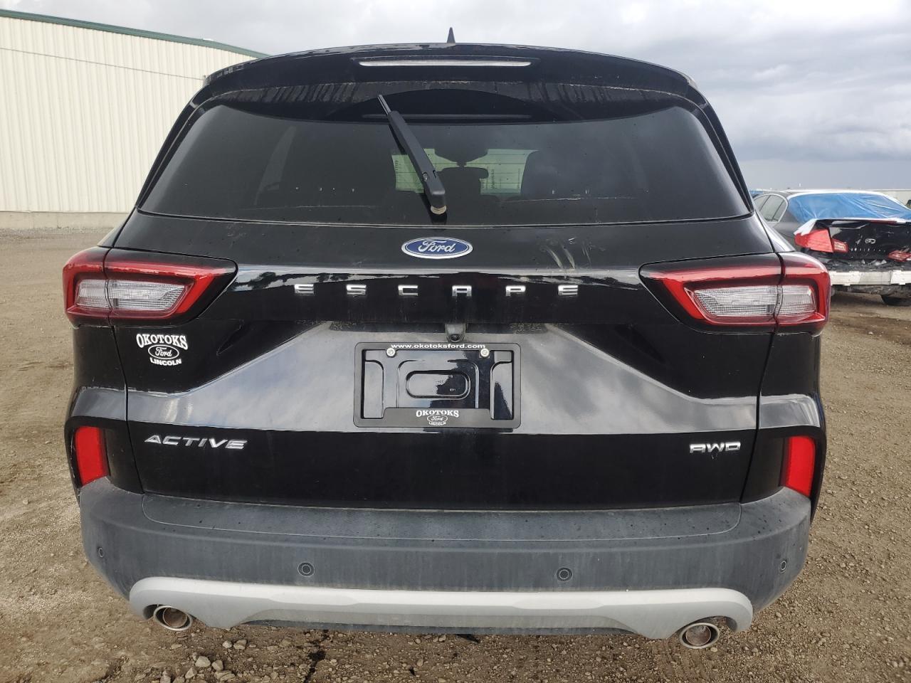 2025 Ford Escape Active - Image 6