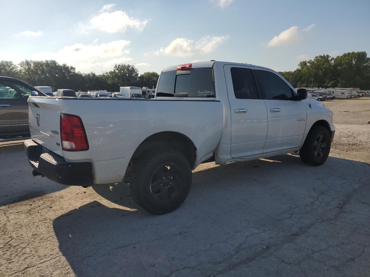 2010 Dodge Ram 1500 - Фото 3