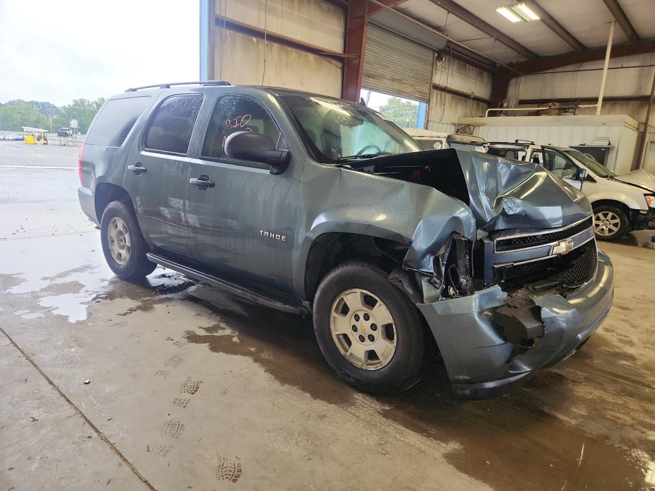 2010 Chevrolet Tahoe C1500 Ls - Фото 4