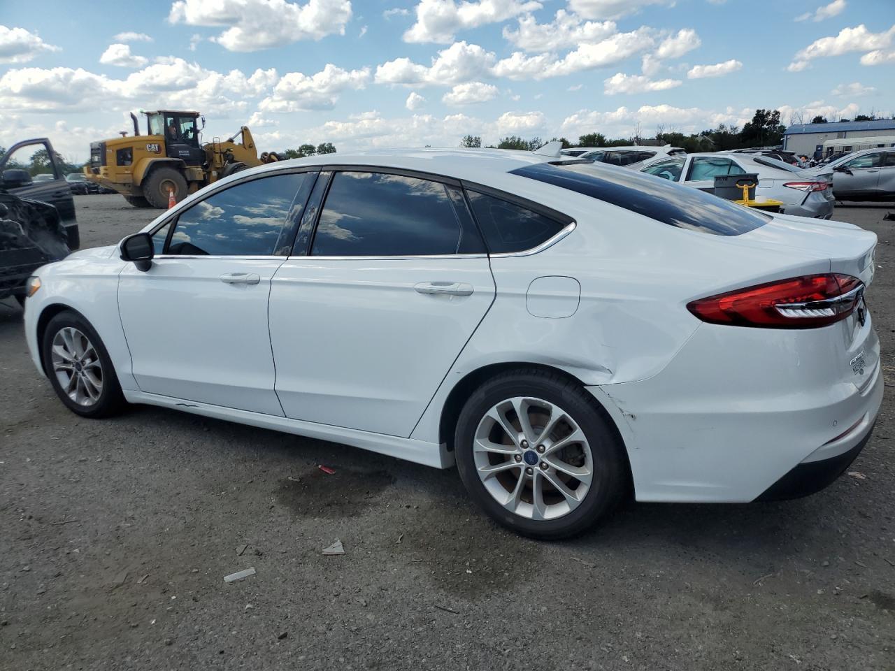 2019 Ford Fusion Se - Фото 2