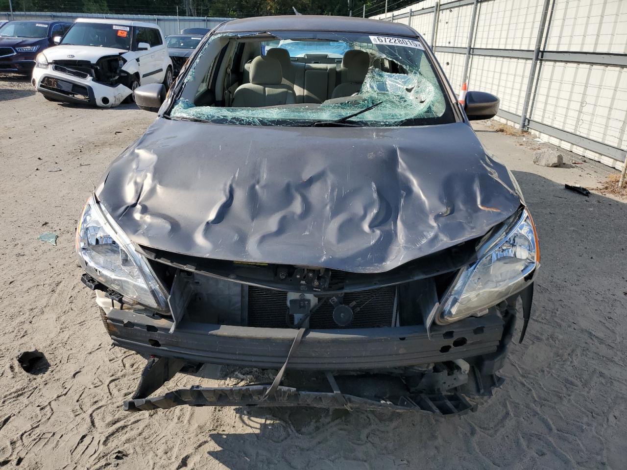 2015 Nissan Sentra S - Фото 5