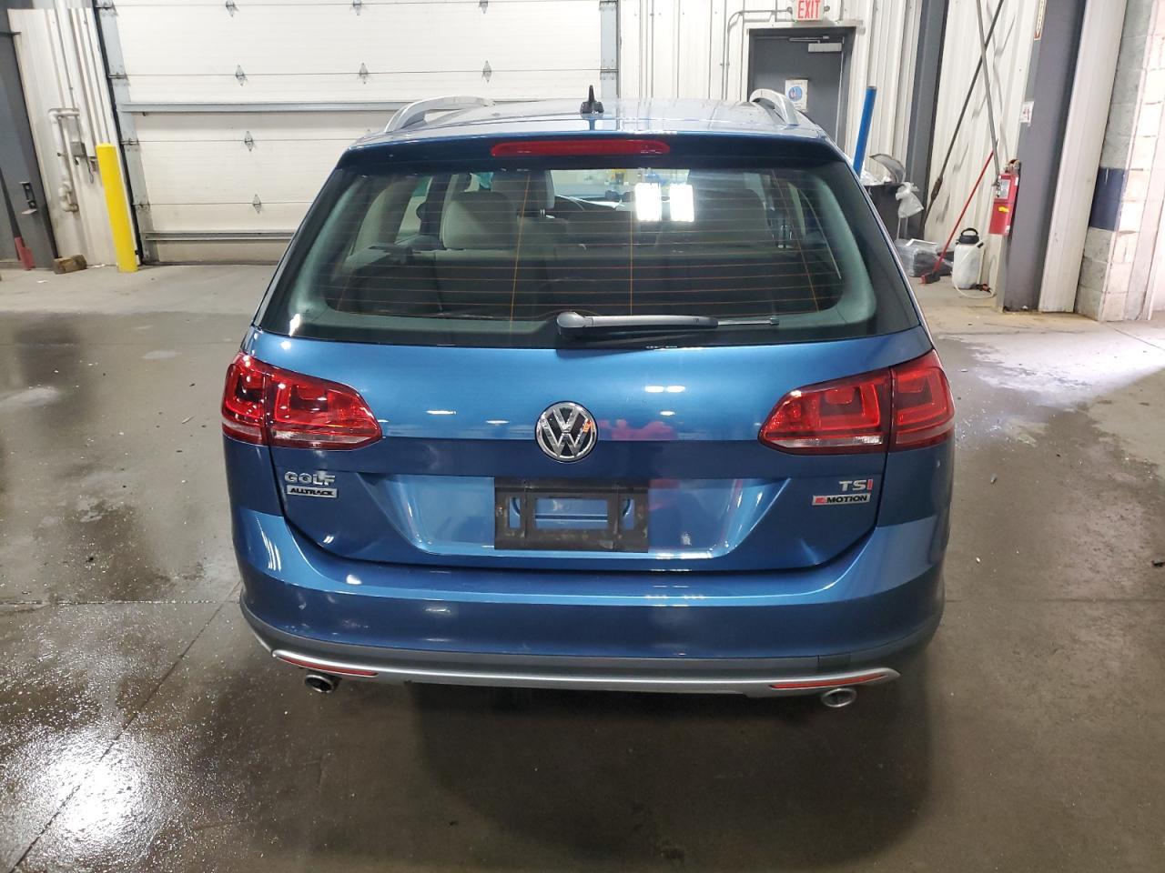 2017 Volkswagen Golf Alltrack S - Фото 6
