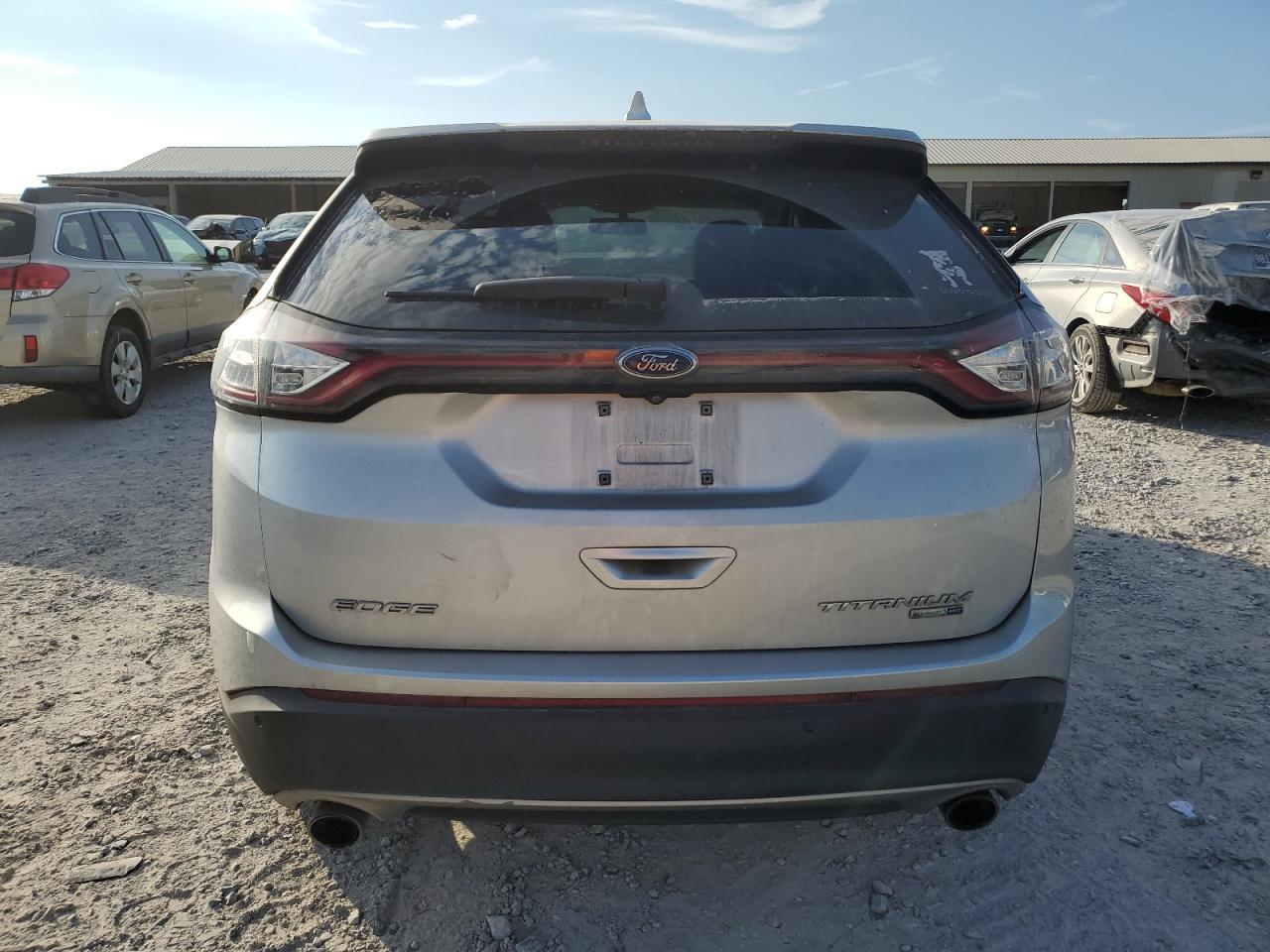 2018 Ford Edge Titanium - Image 6