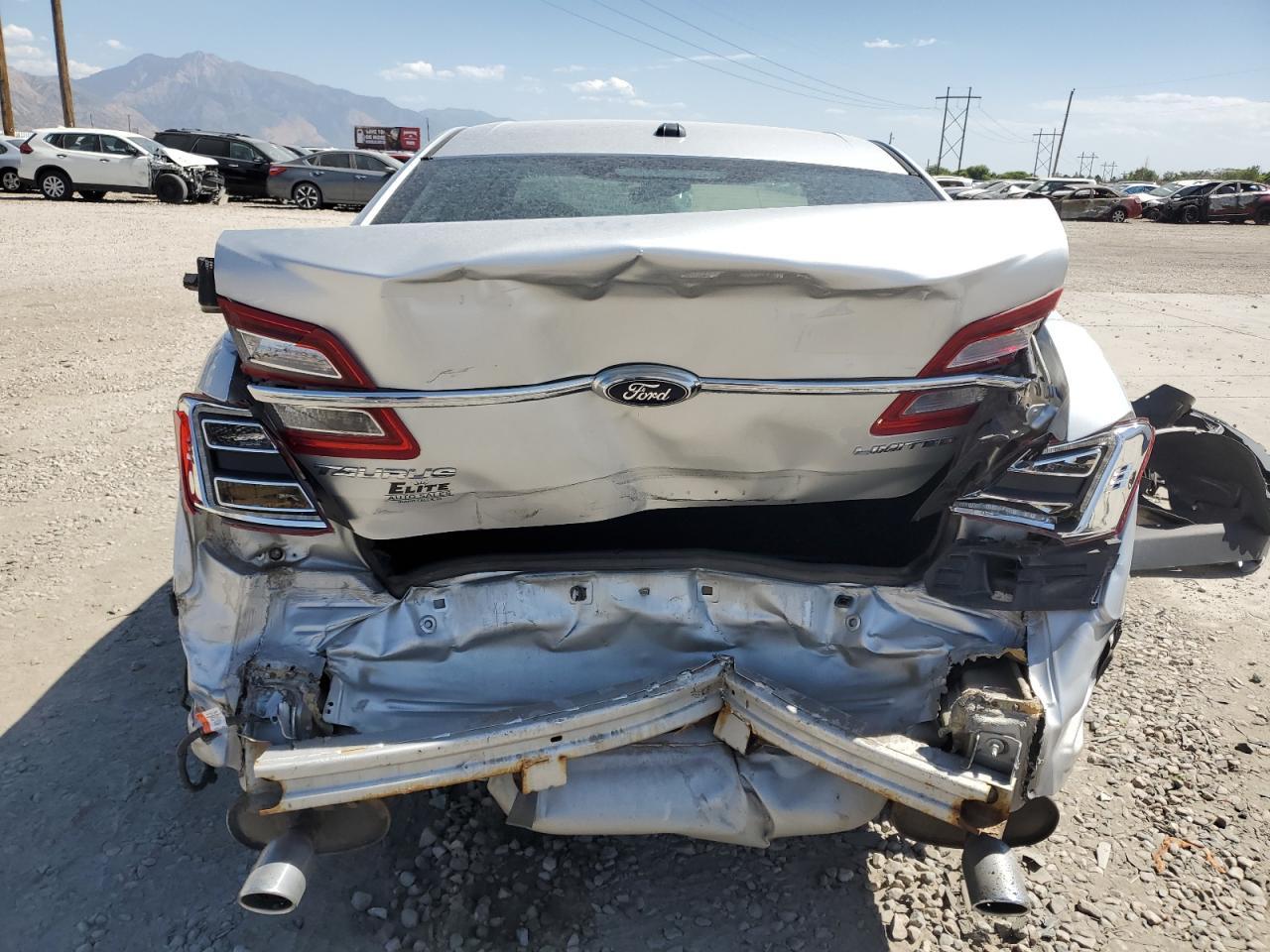 2014 Ford Taurus Limited - Фото 6