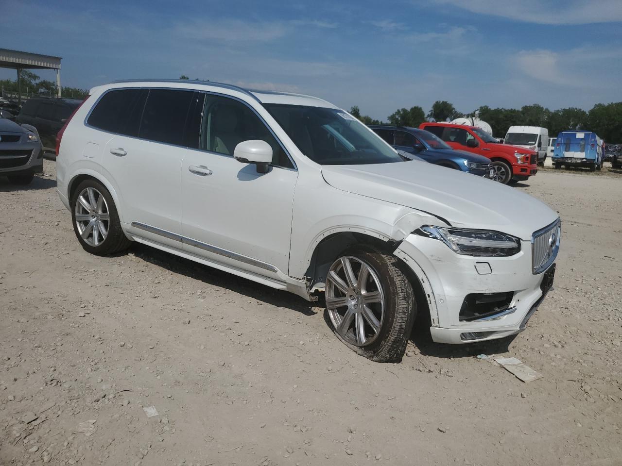 2017 Volvo Xc90 T6 - Фото 4