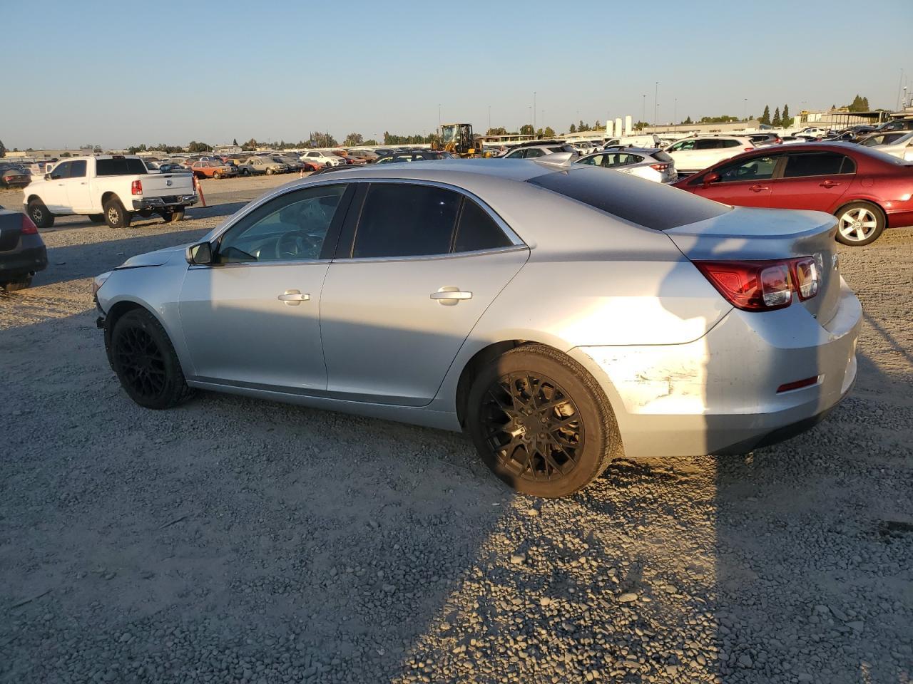2016 Chevrolet Malibu Limited Lt - Фото 2