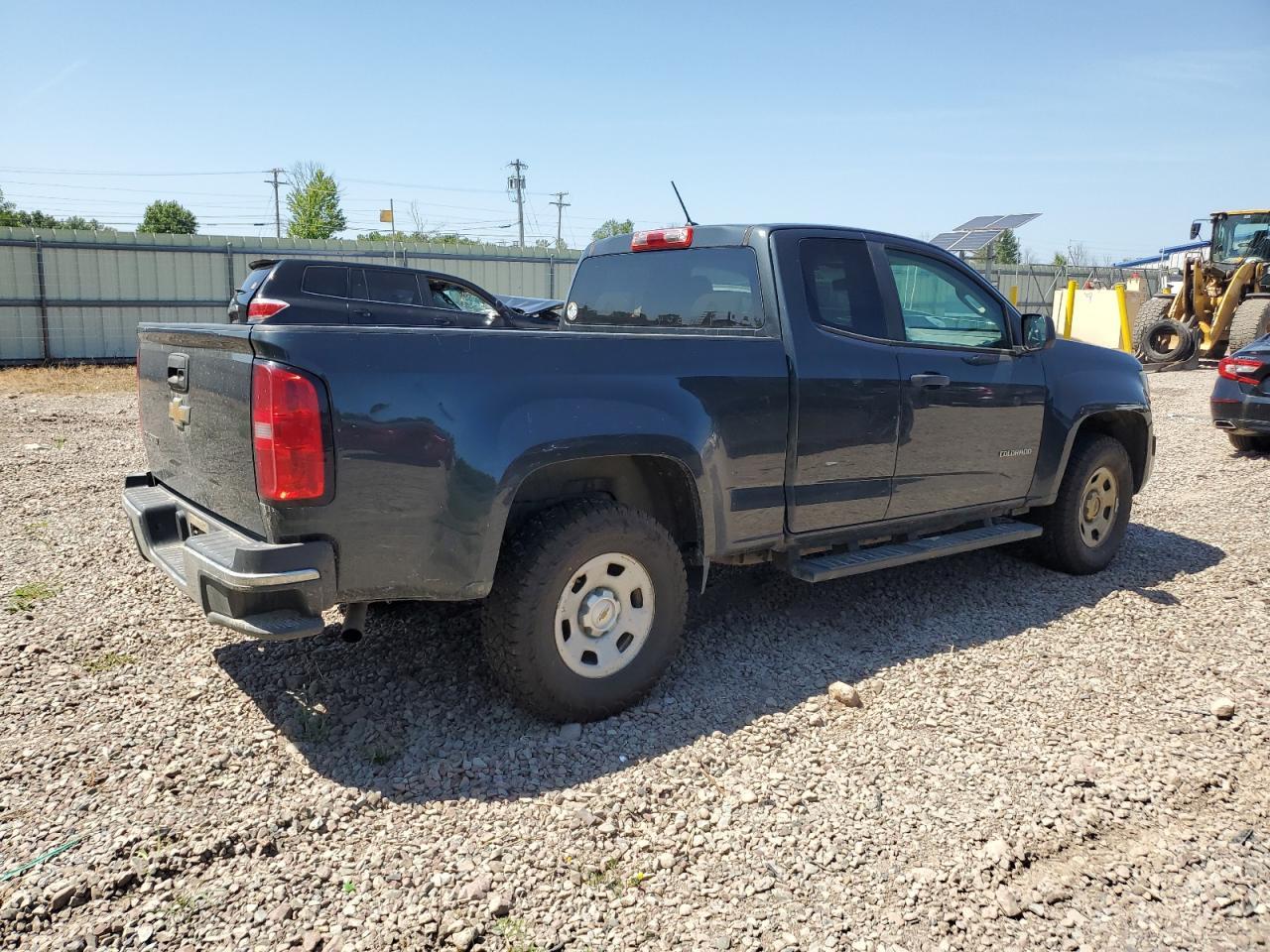 2018 Chevrolet Colorado - Image 3
