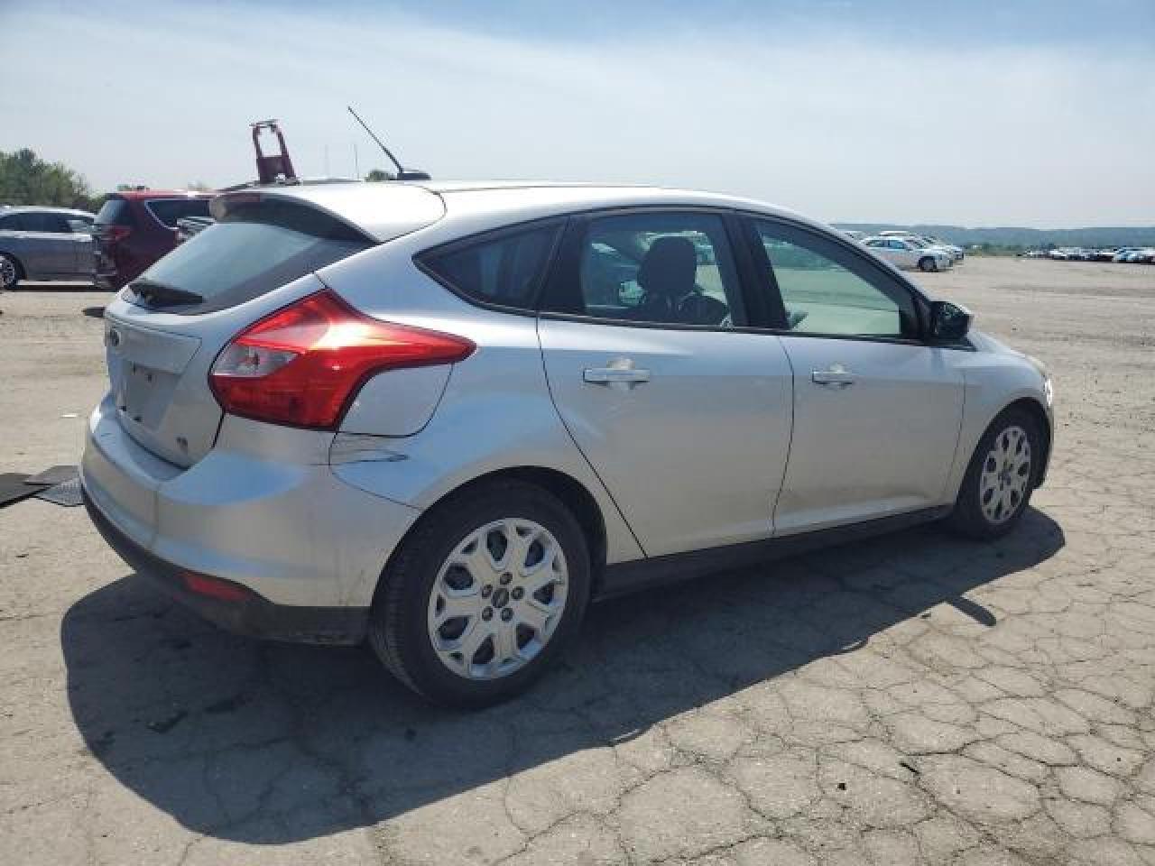 2012 Ford Focus Se - Фото 3