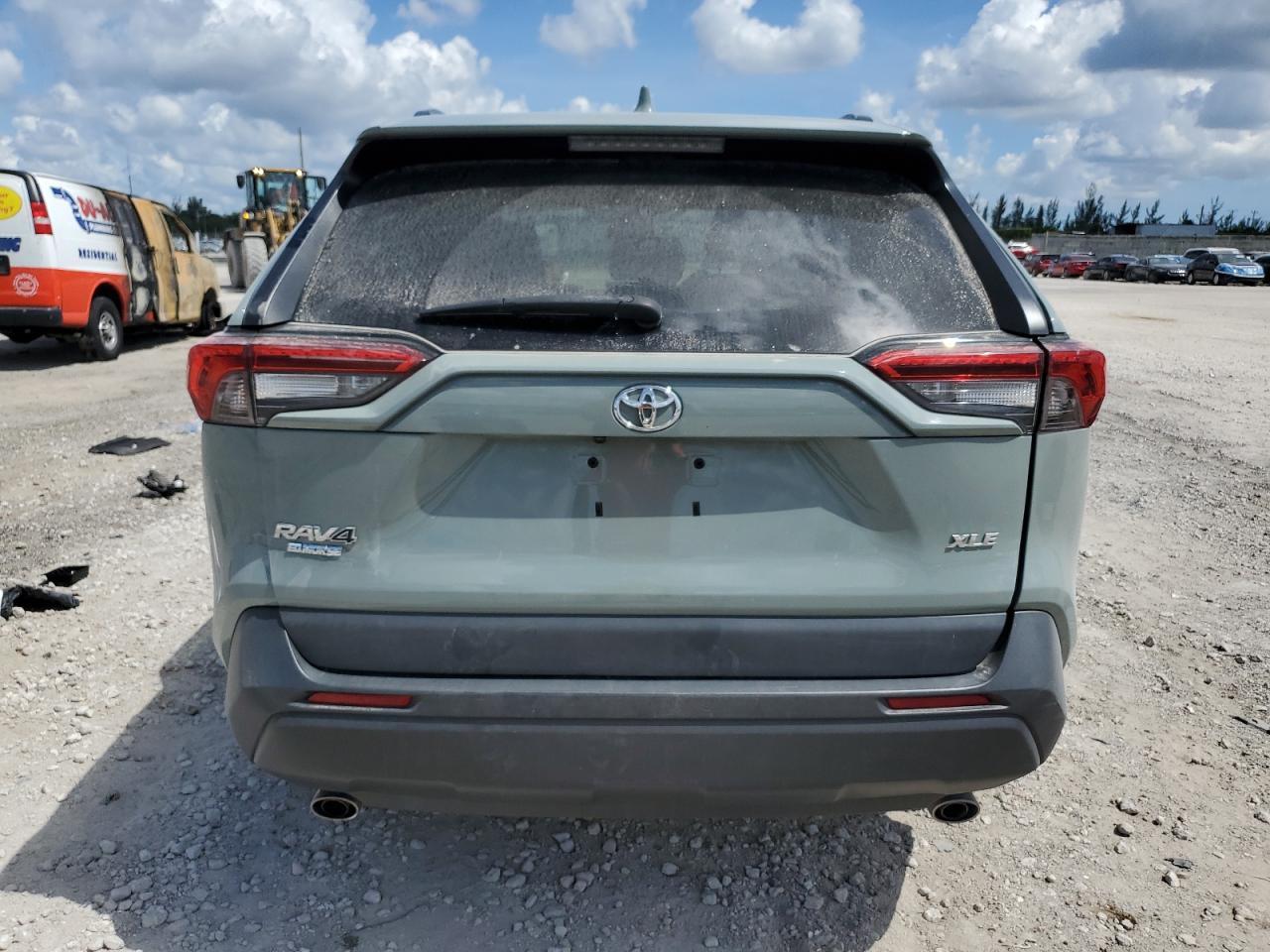2021 Toyota Rav4 Xle - Image 6