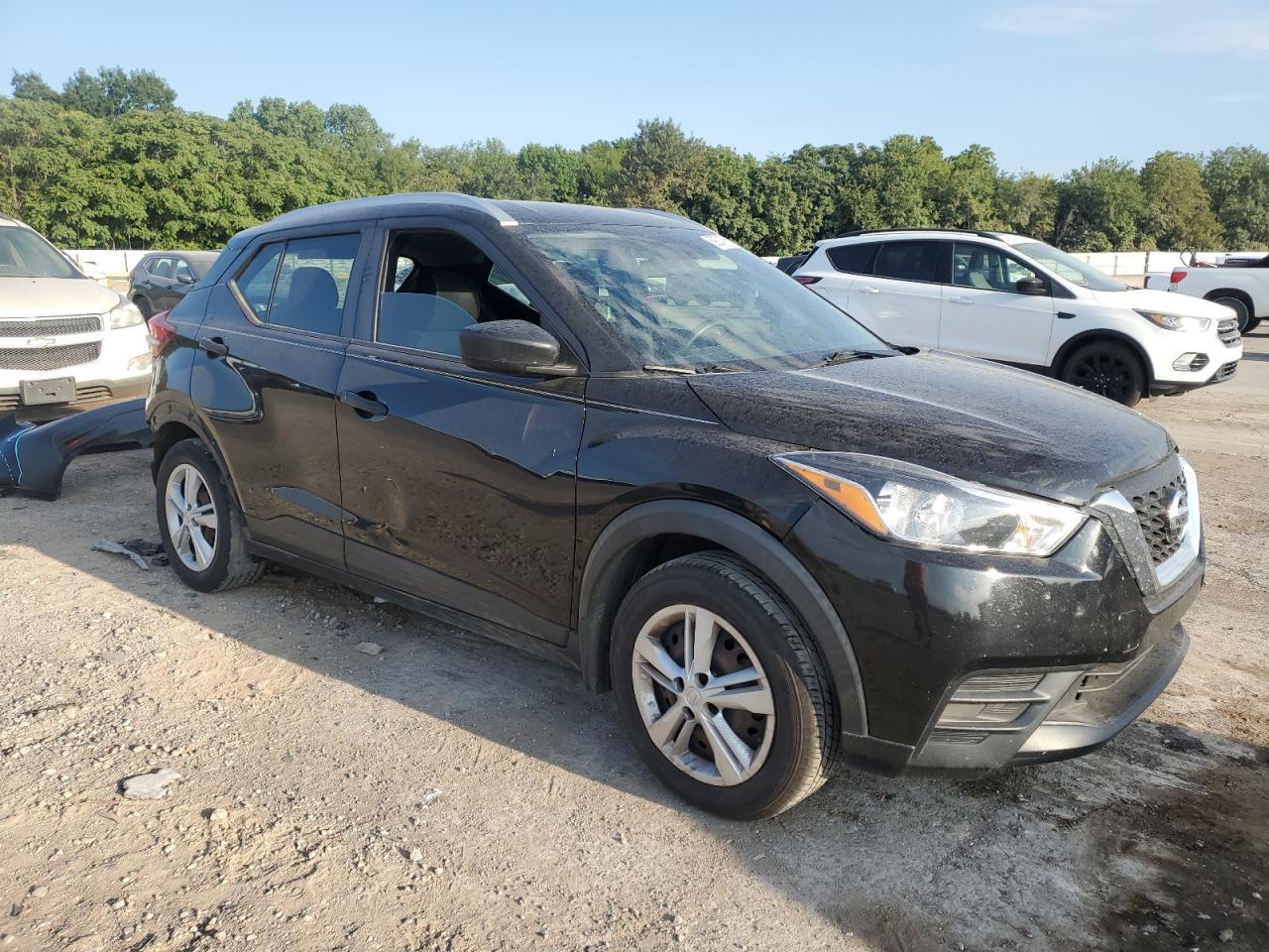 2019 Nissan Kicks S - Фото 4