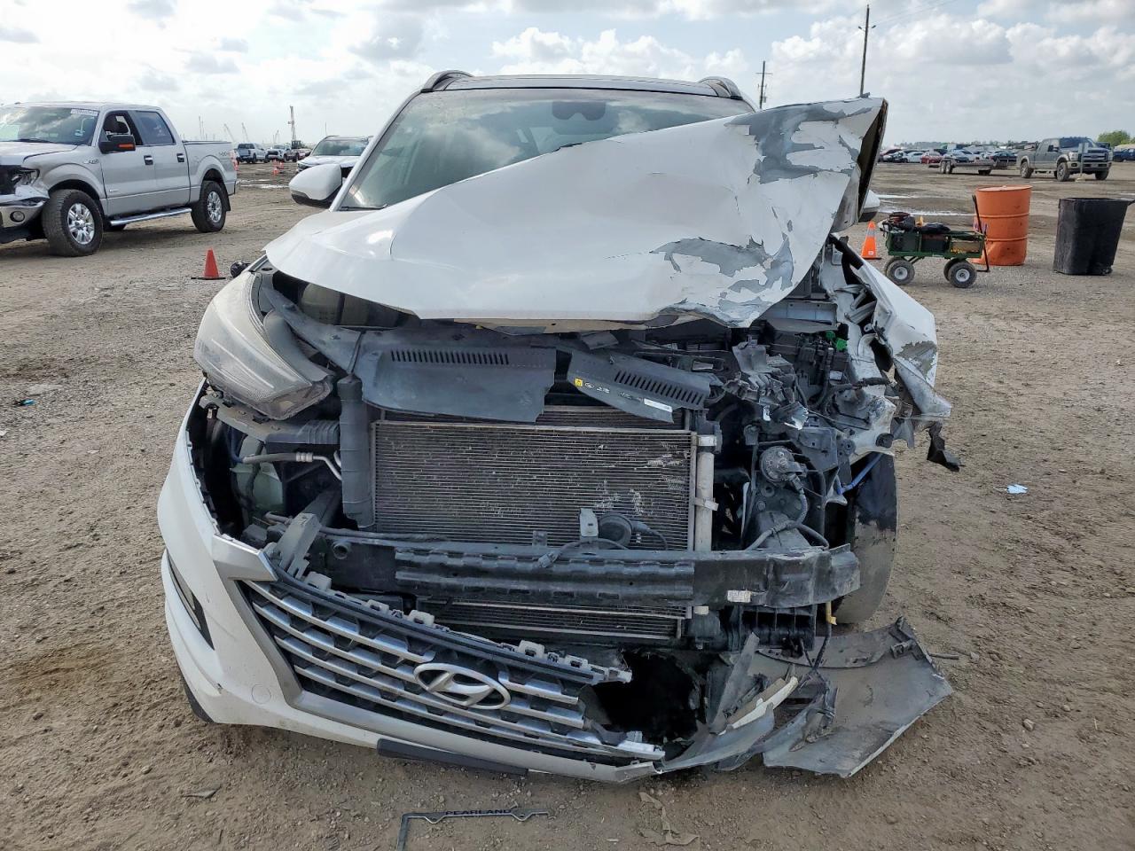 2019 Hyundai Tucson Limited - Image 5